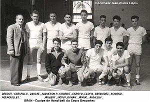 Oran- SDV- 5020- EQUIPE DE HAND DU COURS DESCARTES1